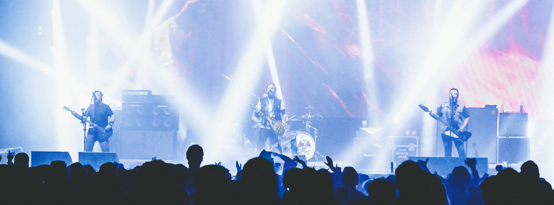 Rock-Band-On-Stage